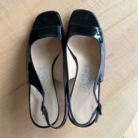 SALVATORE FERRAGAMO Sling Back Kitten Heel Open Toe Sandal Shoe - Picture 2 of 8